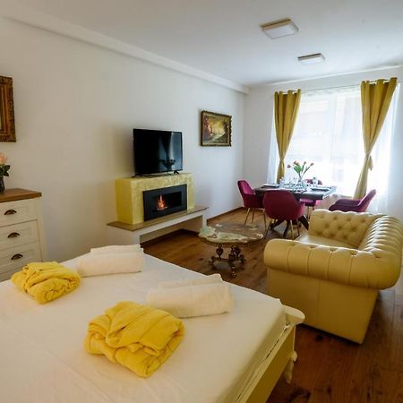 Ultracentral Luxury Apartment Cluj-Napoca Ngoại thất bức ảnh