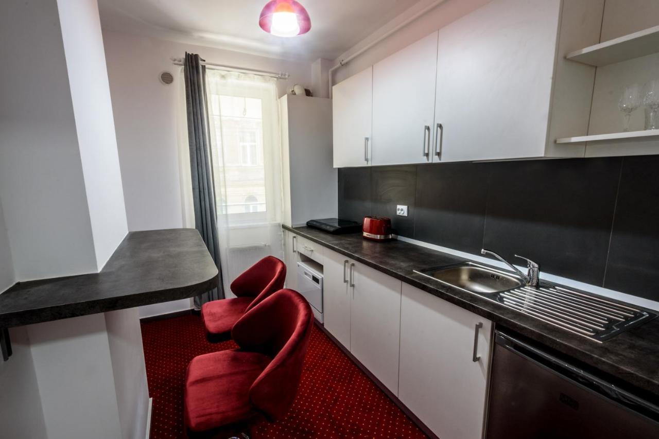Ultracentral Luxury Apartment Cluj-Napoca Ngoại thất bức ảnh