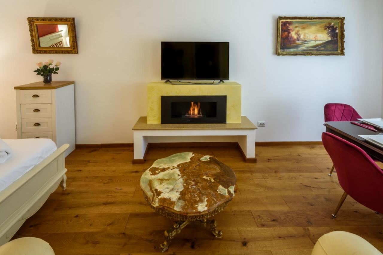 Ultracentral Luxury Apartment Cluj-Napoca Ngoại thất bức ảnh