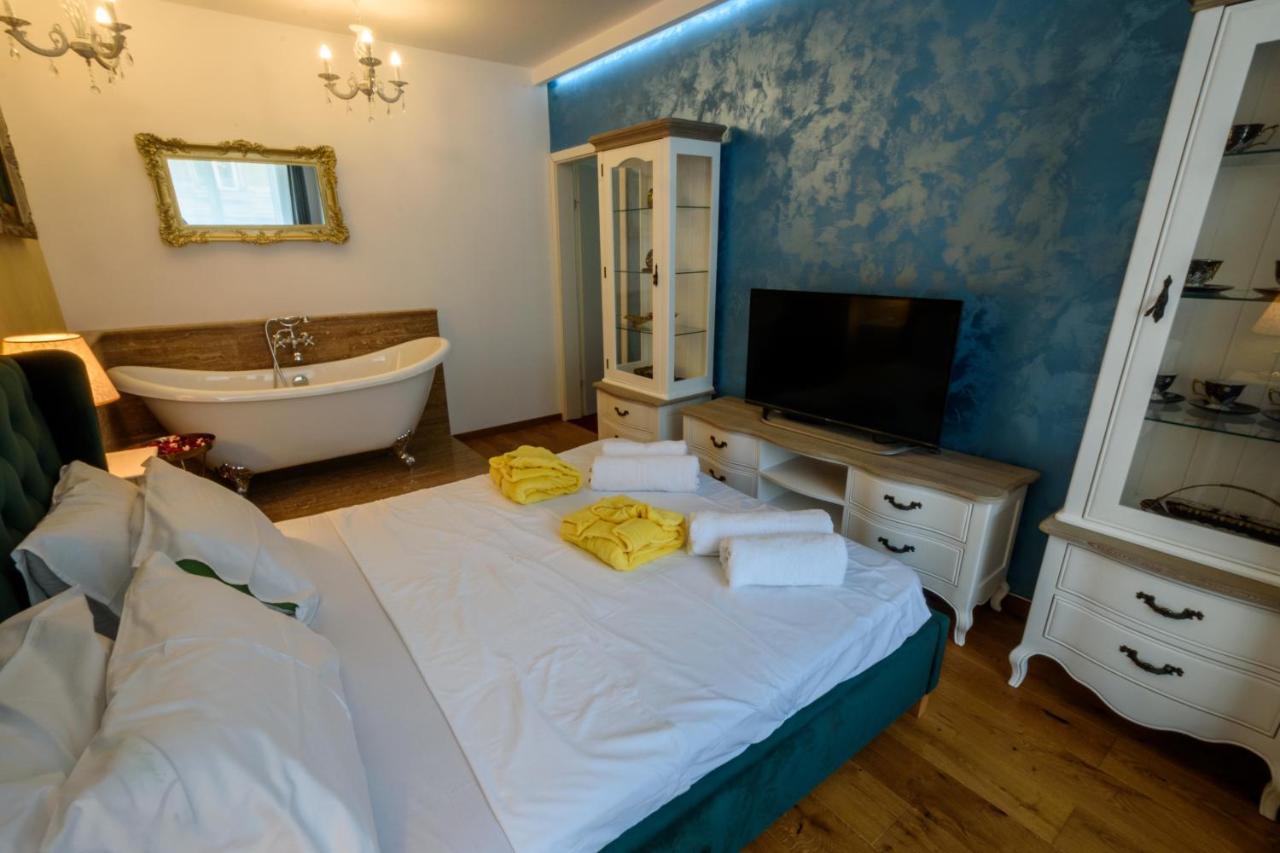 Ultracentral Luxury Apartment Cluj-Napoca Ngoại thất bức ảnh